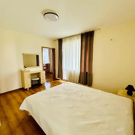 Vacation Daneli Appartement *