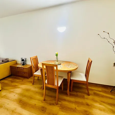 Vacation Daneli Slăntjev Brjag