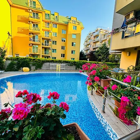 Vacation Daneli Appartamento Sunny Beach