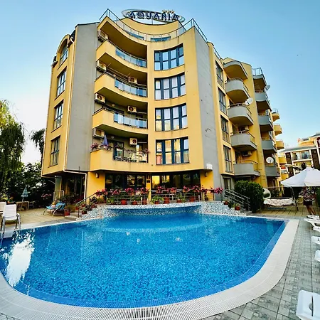 Vacation Daneli Апартамент